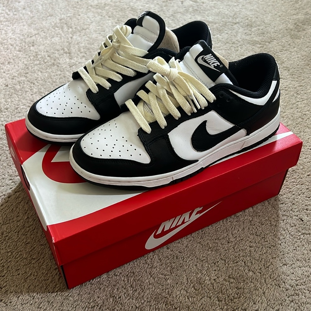 Women’s Nike Dunk Low